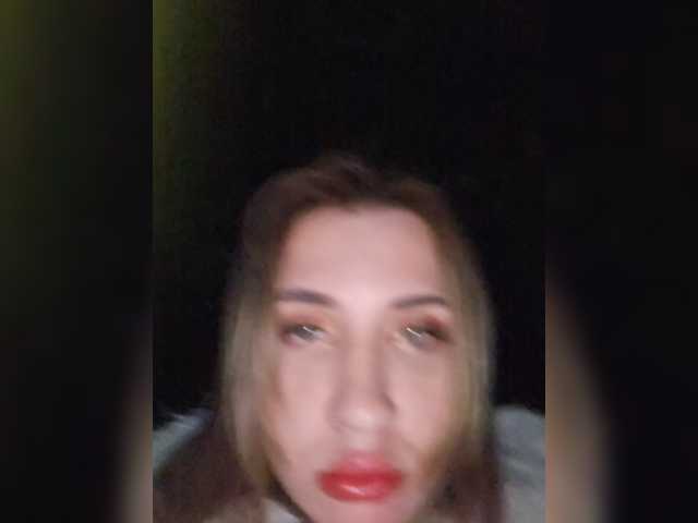 alizii live cam on BongaCams