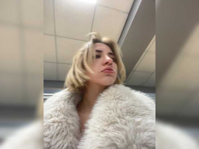 alizii live cam on BongaCams