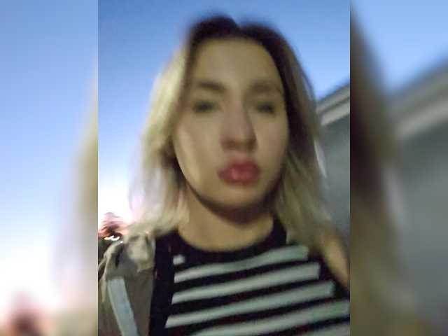alizii live cam on BongaCams