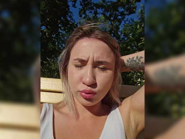 alizii live cam on BongaCams
