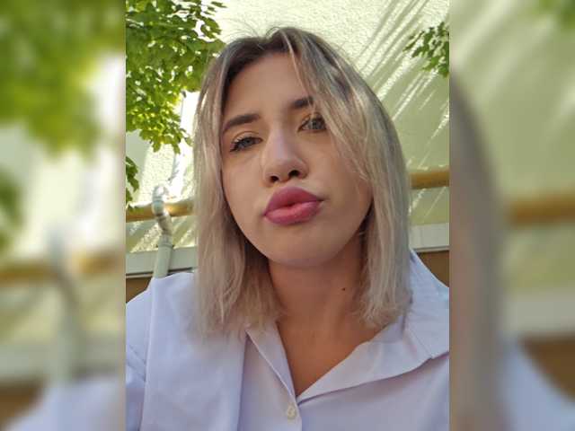 alizii live cam on BongaCams