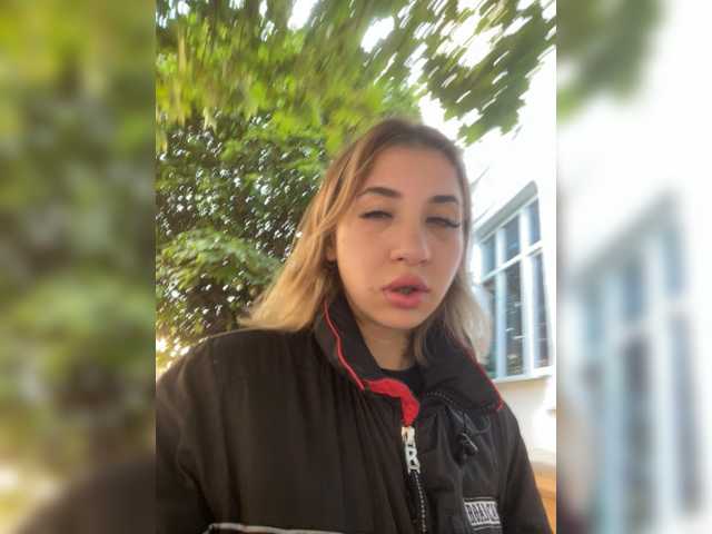 alizii live cam on BongaCams