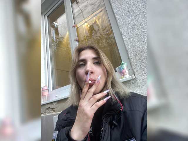 alizii live cam on BongaCams