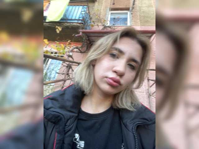 alizii live cam on BongaCams
