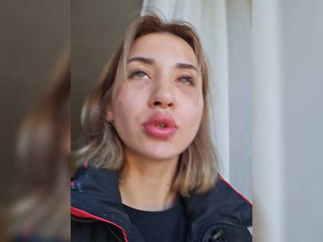 alizii live cam on BongaCams