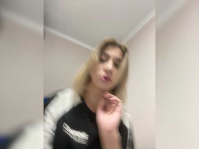 alizii live cam on BongaCams