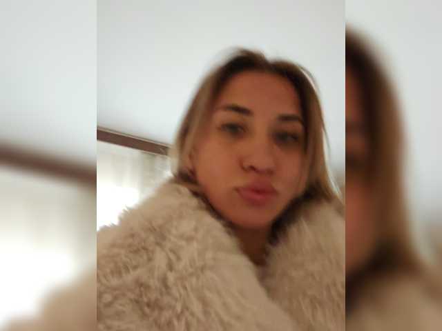 alizii live cam on BongaCams