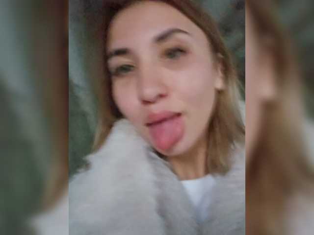 alizii live cam on BongaCams