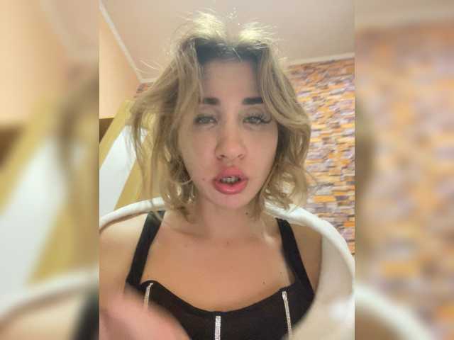 alizii live cam on BongaCams
