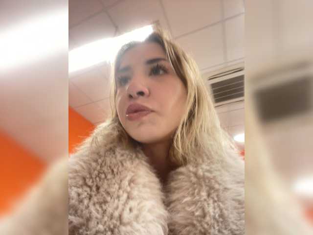 alizii live cam on BongaCams