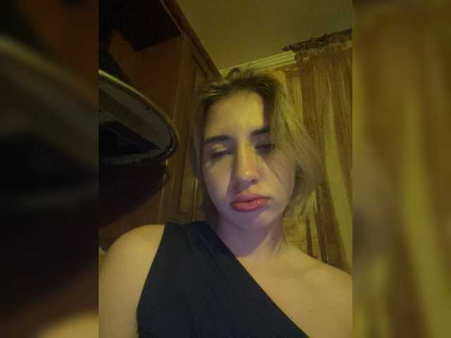 alizii live cam on BongaCams