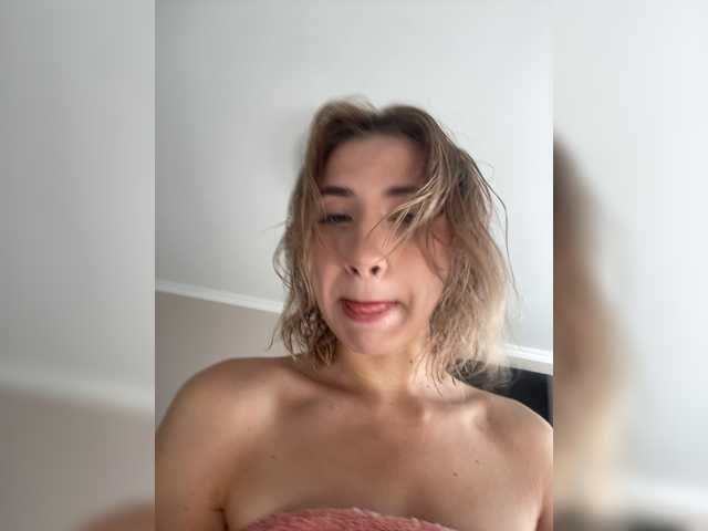 alizii live cam on BongaCams