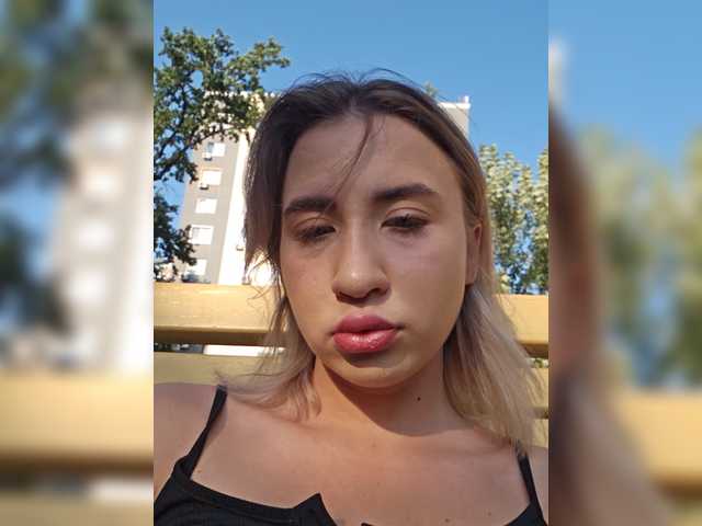 alizii live cam on BongaCams