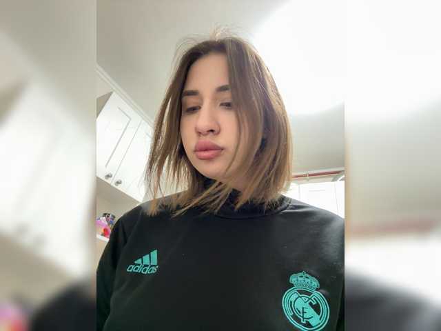 alizii's BongaCams show and profile