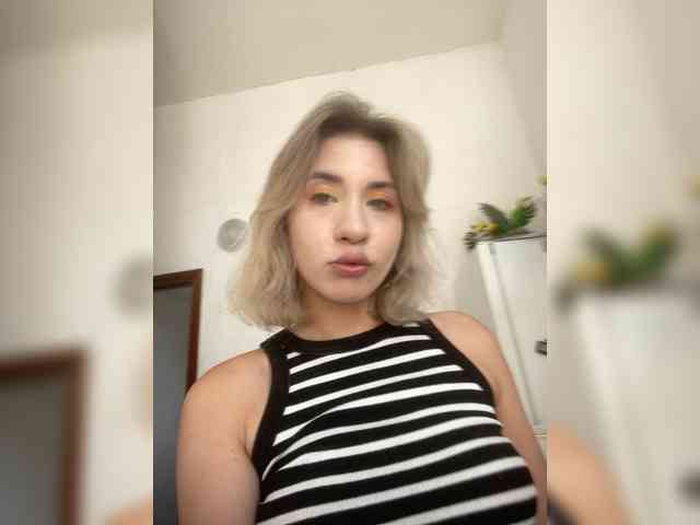 alizii Live Webcam on BongaCams