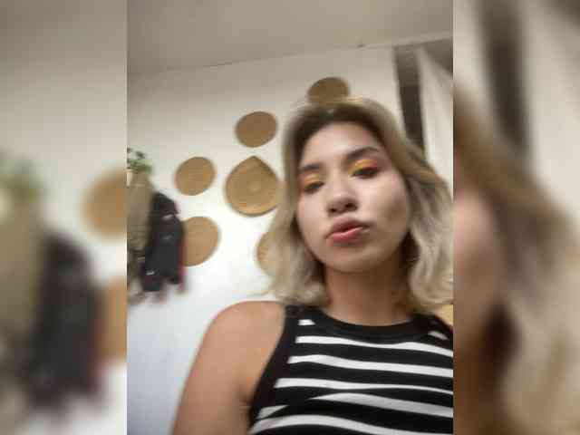alizii Live Webcam on BongaCams