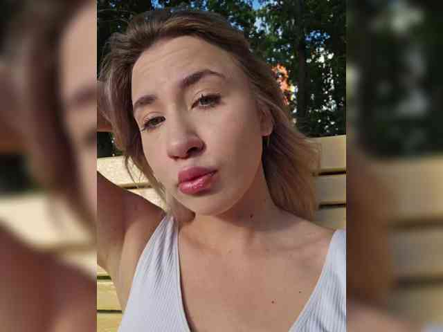 alizii Live Webcam on BongaCams