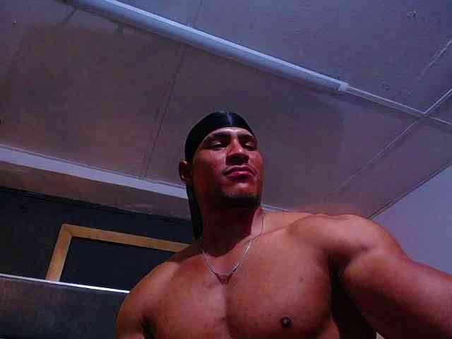 teddyfit19cm Sex Cam Show