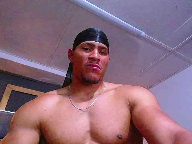 teddyfit19cm Sex Cam Show