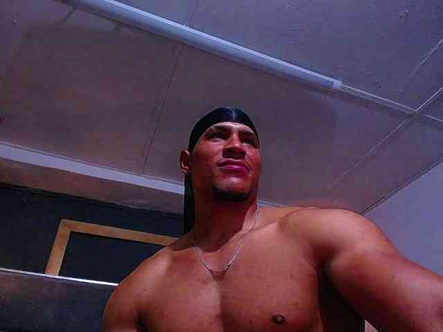 teddyfit19cm Sex Cam Show