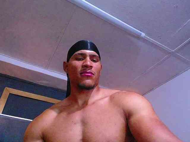 teddyfit19cm Sex Cam Show