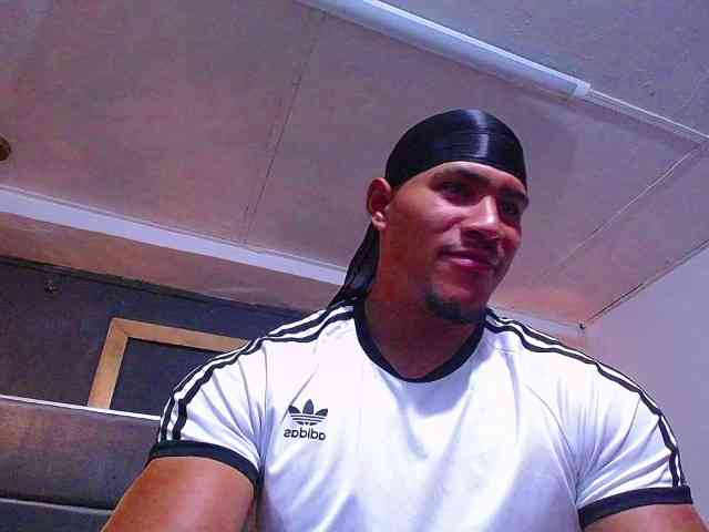 teddyfit19cm Sex Cam Show