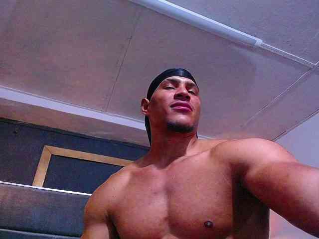 teddyfit19cm Sex Cam Show