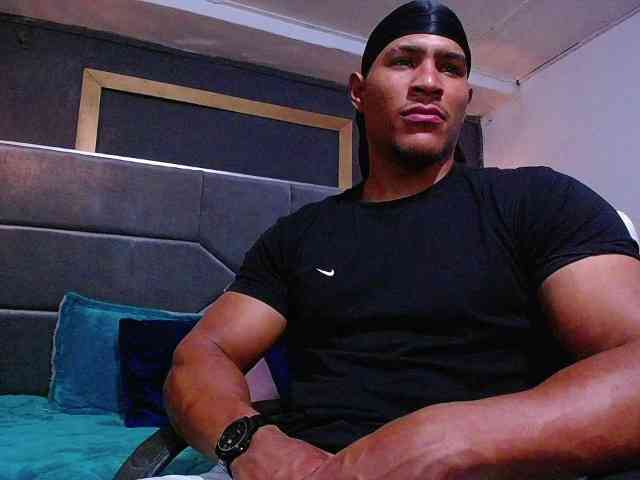 teddyfit19cm Sex Cam Show