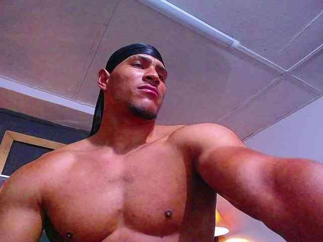 teddyfit19cm Sex Cam Show