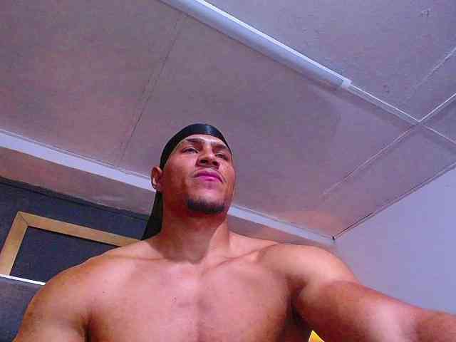 teddyfit19cm Sex Cam Show