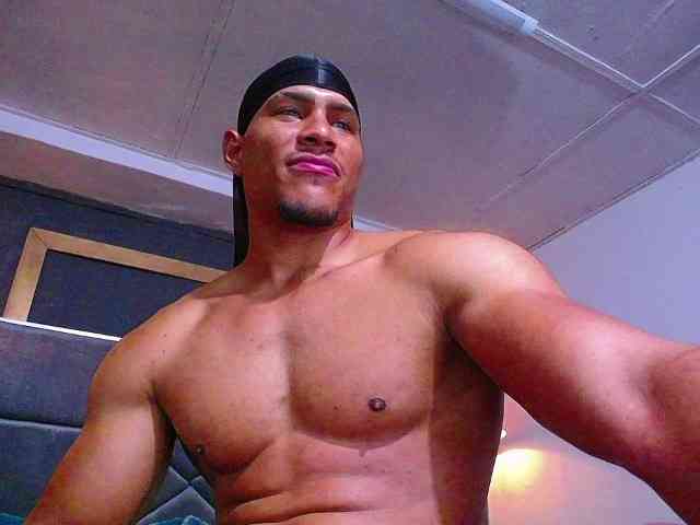teddyfit19cm Sex Cam Show