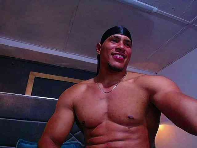 teddyfit19cm Sex Cam Show