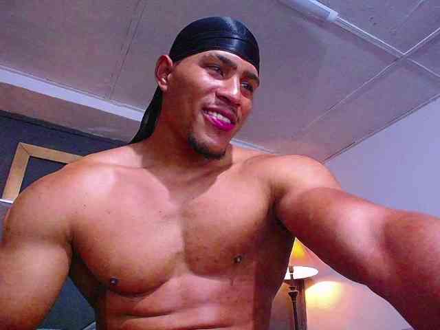 teddyfit19cm Sex Cam Show