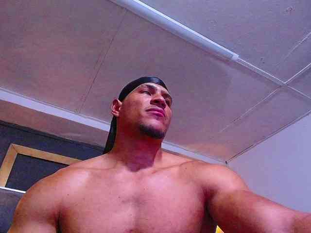 teddyfit19cm Sex Cam Show