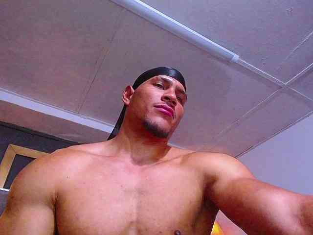 teddyfit19cm Sex Cam Show