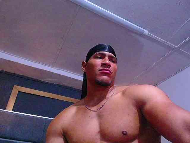 teddyfit19cm Sex Cam Show
