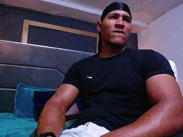 teddyfit19cm Sex Cam Show
