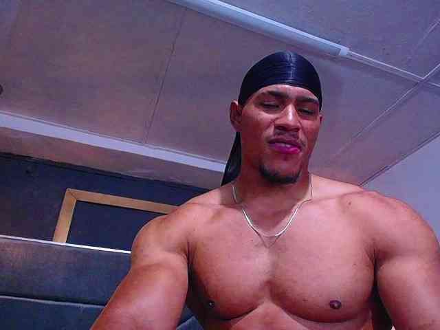 teddyfit19cm Sex Cam Show