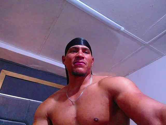 teddyfit19cm Sex Cam Show
