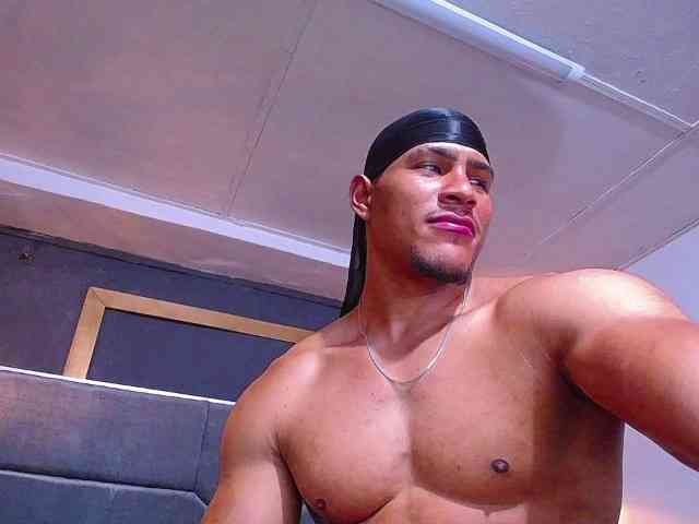 teddyfit19cm Sex Cam Show