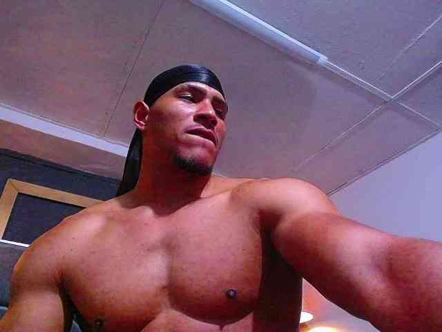 teddyfit19cm Sex Cam Show
