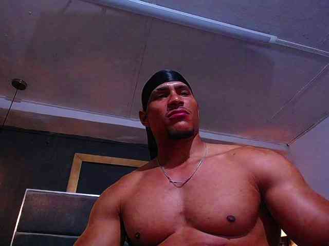 teddyfit19cm Sex Cam Show