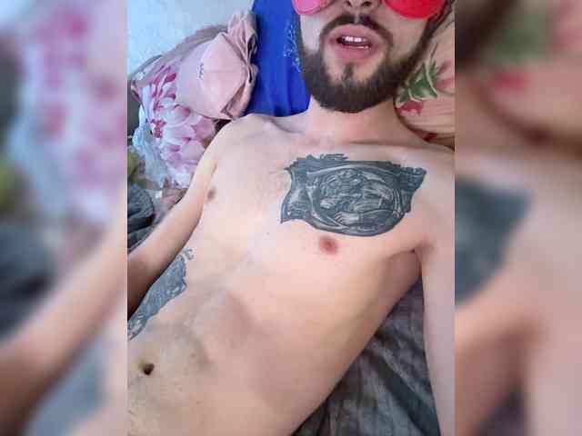 Love1day webcam