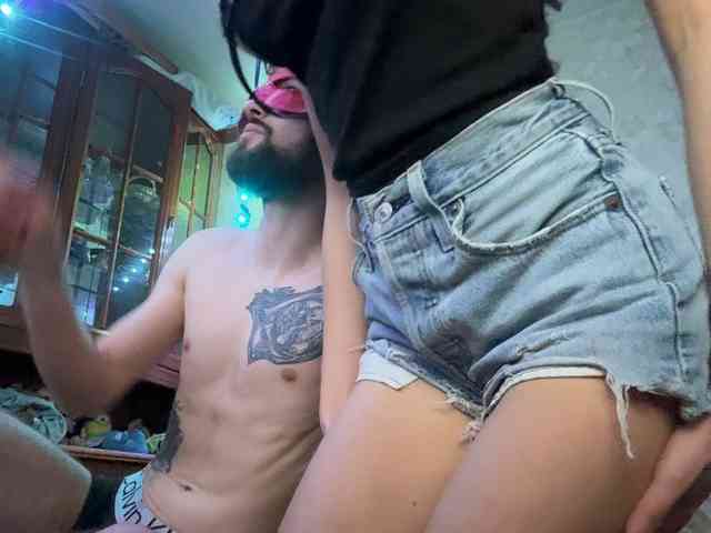 Love1day webcam