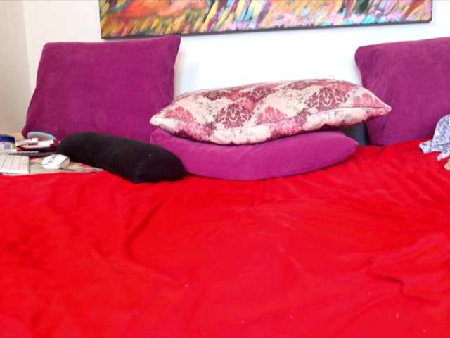 Lindalovesexy's BongaCams show and profile