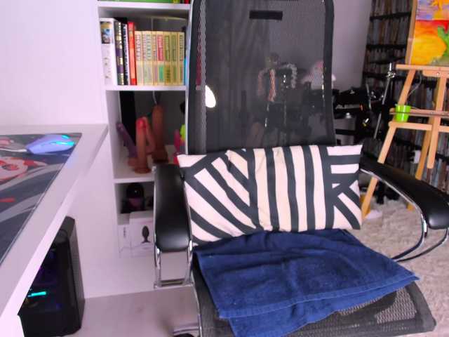 icefroq live cam on BongaCams