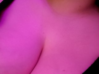 IIVII Porn Show