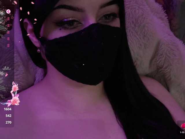 YennSI live cam on BongaCams