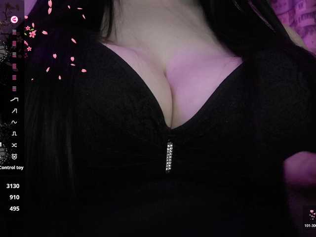 YennSI live cam on BongaCams