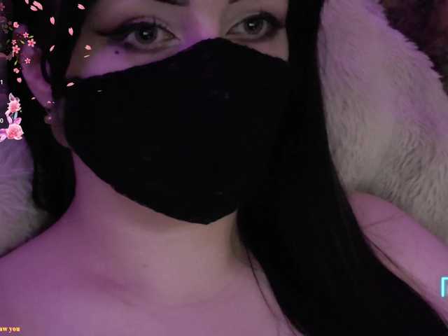 YennSI live cam on BongaCams